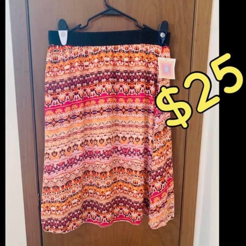 LuLaRoe Skirt